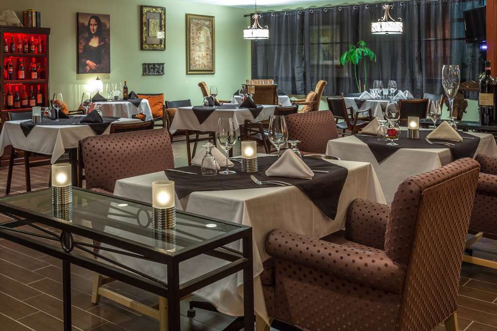 Ramada By Wyndham Timmins Hotel Restoran gambar